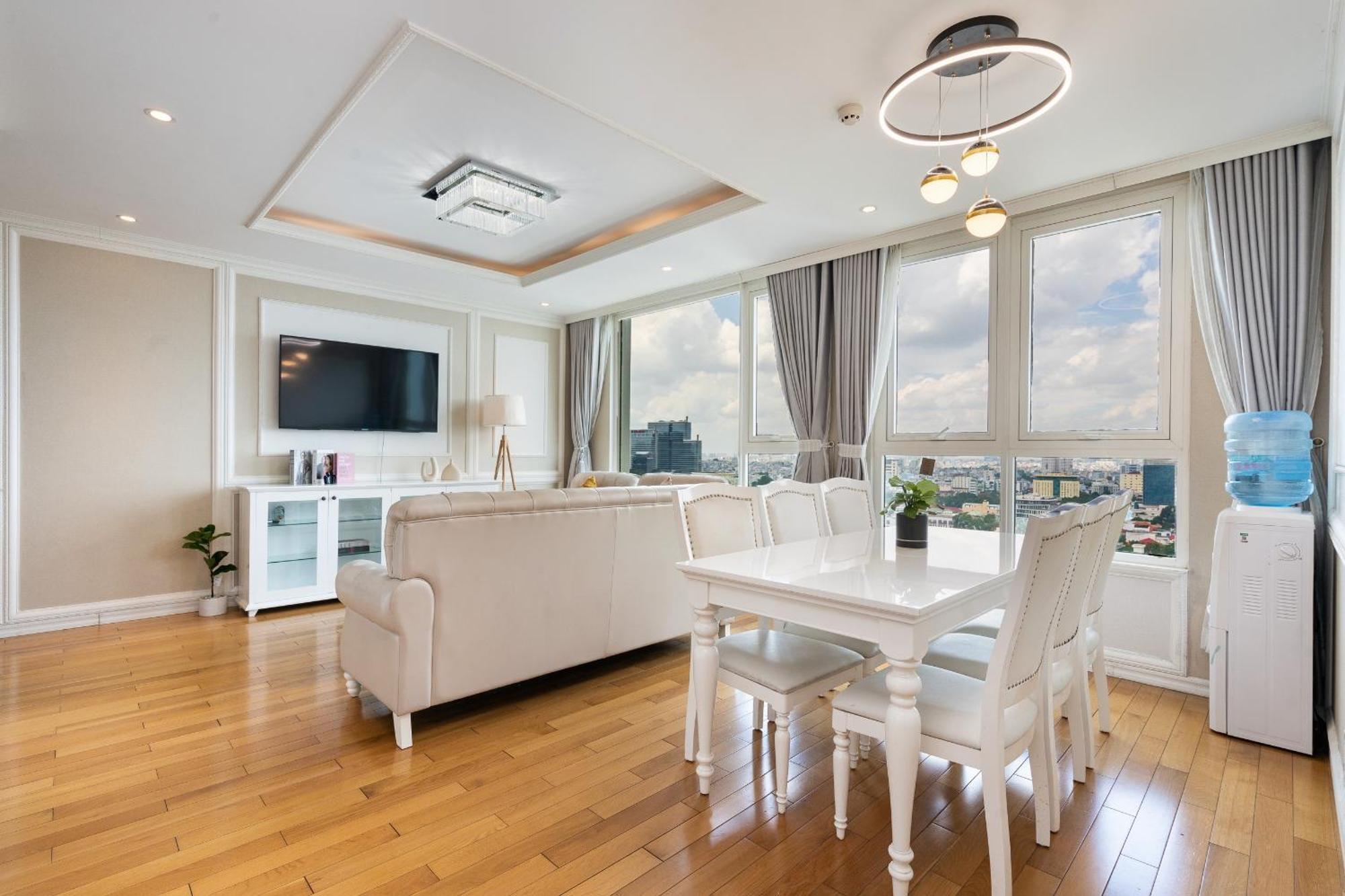 مدينة هوشي منه Leman Luxury Apartment By M Suites المظهر الخارجي الصورة