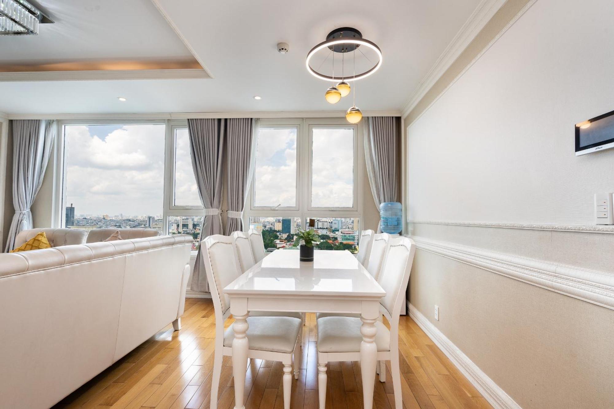 مدينة هوشي منه Leman Luxury Apartment By M Suites المظهر الخارجي الصورة